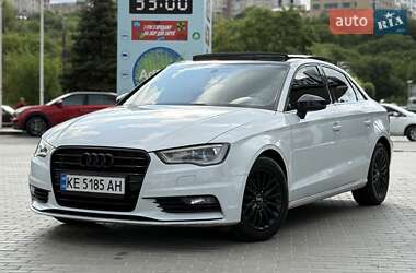 Седан Audi A3 2016 в 
