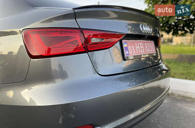 Седан Audi A3 2015 в 