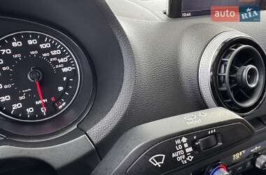 Седан Audi A3 2016 в 