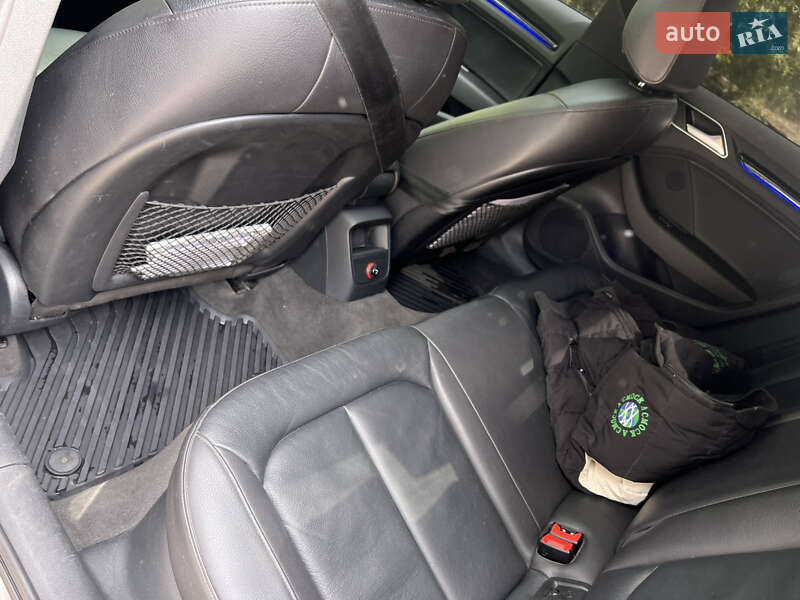Седан Audi A3 2015 в Бучі