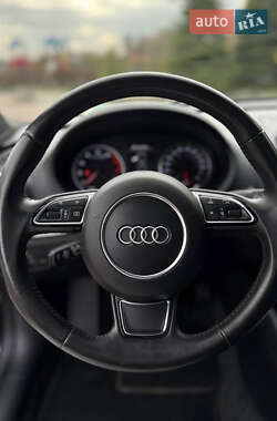 Седан Audi A3 2016 в 