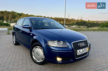 Хэтчбек Audi A3 2007 в 