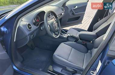 Хэтчбек Audi A3 2007 в 