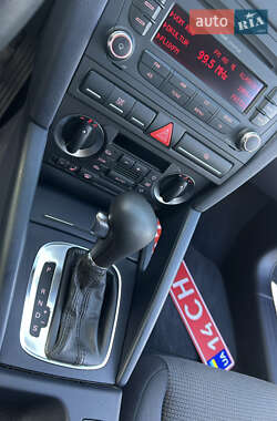 Хэтчбек Audi A3 2007 в 