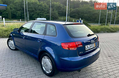 Хэтчбек Audi A3 2007 в 