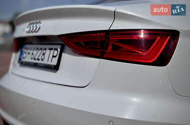 Седан Audi A3 2015 в 