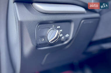 Седан Audi A3 2015 в 