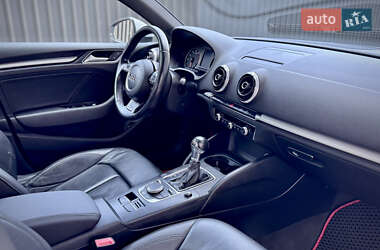 Седан Audi A3 2015 в 