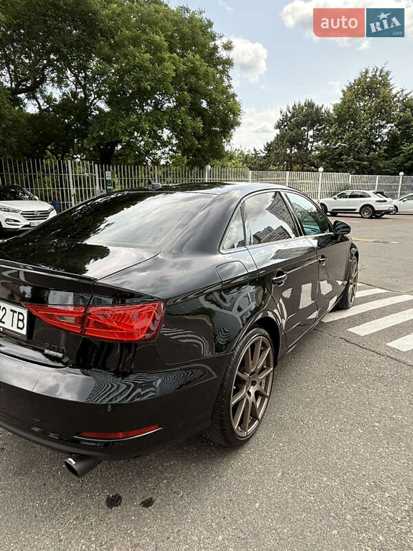 Седан Audi A3 2014 в Одессе