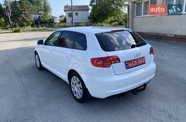Хэтчбек Audi A3 2009 в 