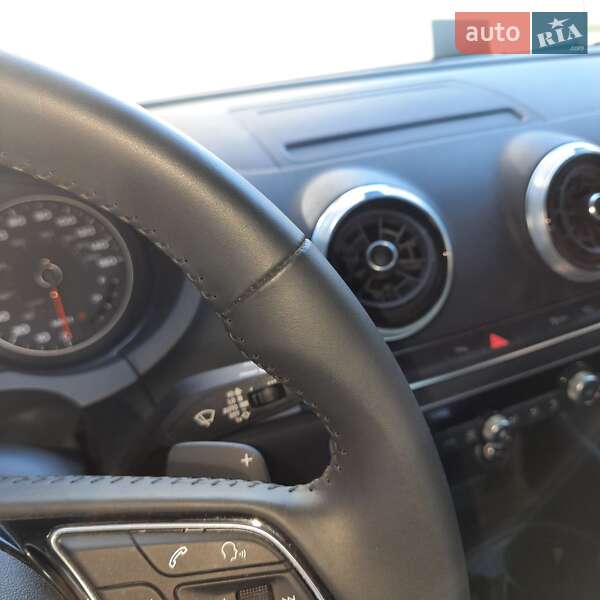 Седан Audi A3 2020 в Києві