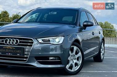 Хэтчбек Audi A3 2016 в 