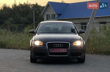 Хэтчбек Audi A3 2005 в 