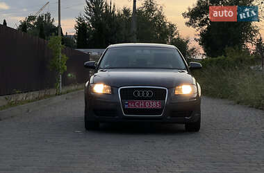 Хэтчбек Audi A3 2005 в 