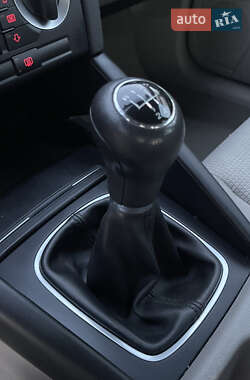 Хэтчбек Audi A3 2005 в 