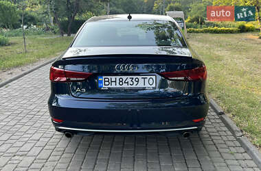 Седан Audi A3 2019 в 
