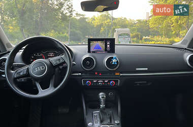 Седан Audi A3 2019 в 