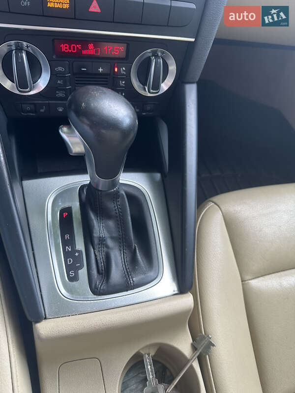 Хэтчбек Audi A3 2010 в Коростене