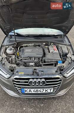 Седан Audi A3 2016 в 