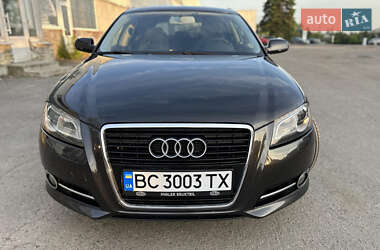 Хетчбек Audi A3 2010 в 