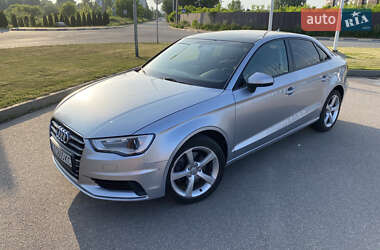 Седан Audi A3 2015 в 