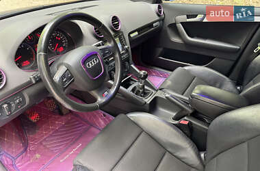 Хэтчбек Audi A3 2008 в 