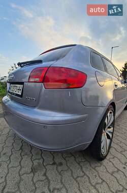Хэтчбек Audi A3 2006 в 