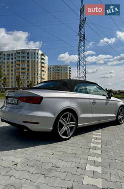 Кабриолет Audi A3 2015 в 