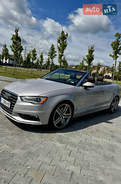 Кабриолет Audi A3 2015 в 