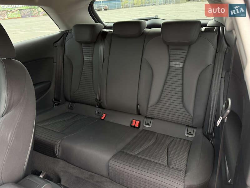 Хетчбек Audi A3 2015 в Дніпрі
