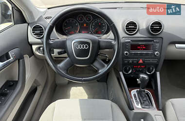 Хэтчбек Audi A3 2007 в 