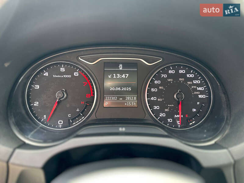Седан Audi A3 2015 в Львове