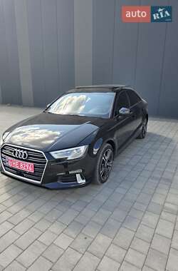 Седан Audi A3 2017 в 