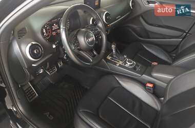 Седан Audi A3 2016 в 