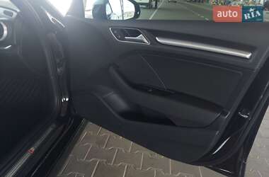 Седан Audi A3 2016 в 