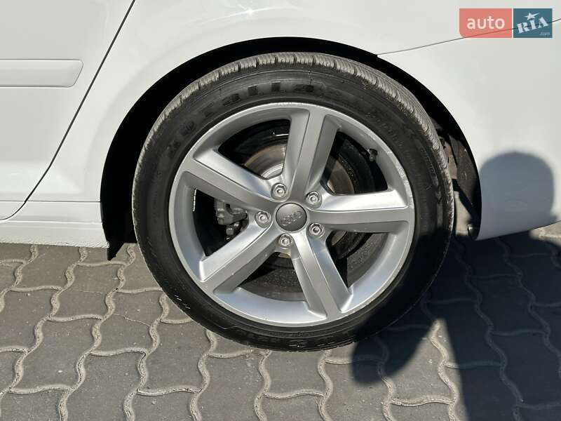 Хэтчбек Audi A3 2009 в Тернополе