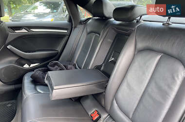 Седан Audi A3 2015 в 