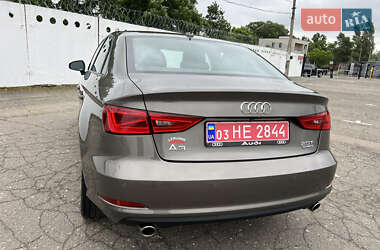 Седан Audi A3 2015 в 