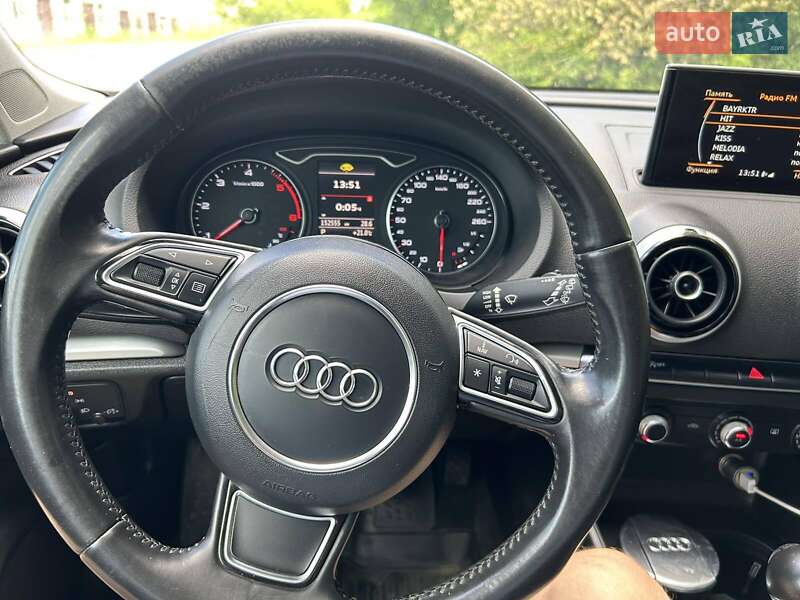 Хэтчбек Audi A3 2016 в Львове