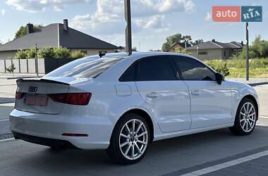 Седан Audi A3 2015 в 