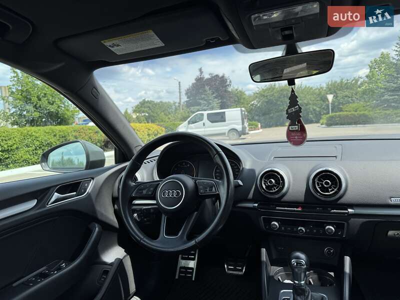 Седан Audi A3 2017 в Полтаве