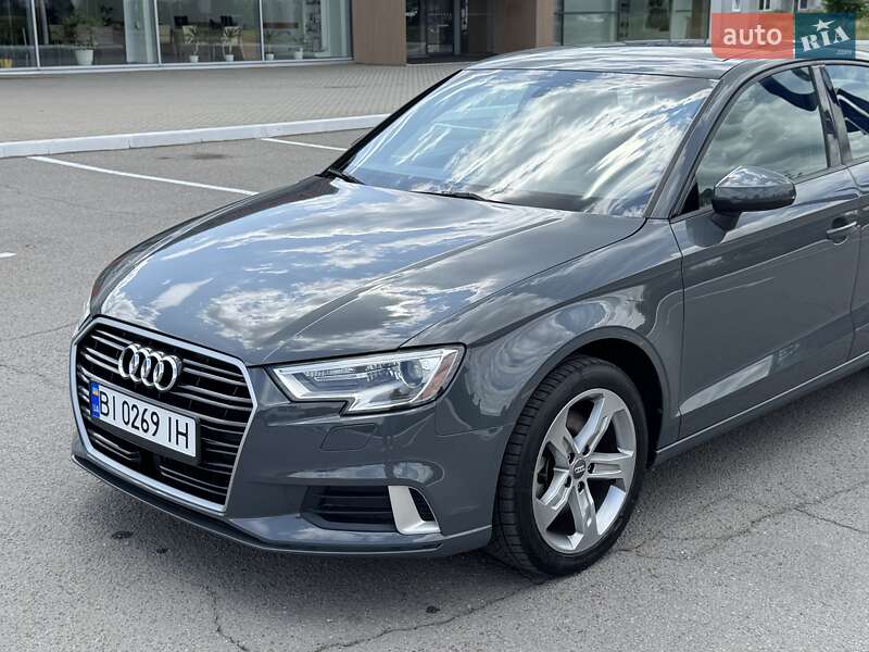 Седан Audi A3 2017 в Полтаве