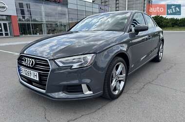 Седан Audi A3 2017 в 