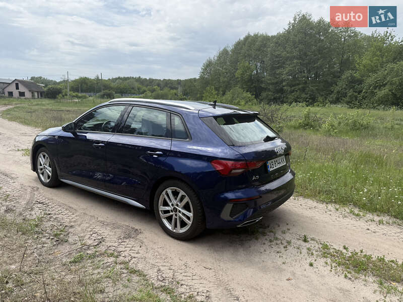 Хэтчбек Audi A3 2023 в Виннице