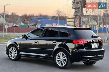 Хэтчбек Audi A3 2011 в 