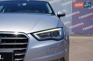Седан Audi A3 2016 в 