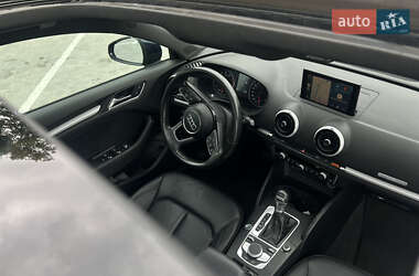 Седан Audi A3 2017 в 