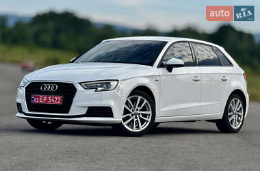 Хэтчбек Audi A3 2020 в 