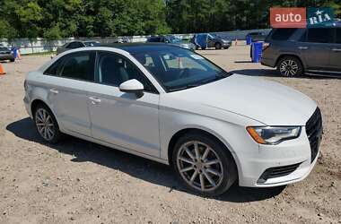 Седан Audi A3 2015 в 