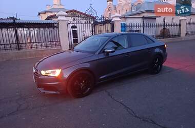 Седан Audi A3 2016 в 